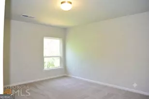 74 Newnan Lakes Dr, Newnan, GA 30263 - Photo 30
