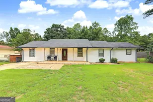 307 Elizabeth Ln, Griffin, GA 30223 - Photo 1