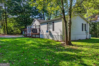 1183 Gumlog Road, Martin, GA 30557 - Photo 8