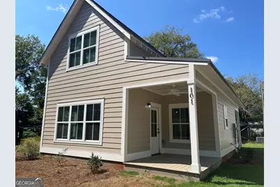 101 Peachtree Street, Lagrange, GA 30240 - Photo 1