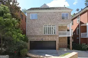 704 Longleaf Dr NE, Atlanta, GA 30342 - Photo 2