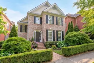 704 Longleaf Dr NE, Atlanta, GA 30342 - Photo 4