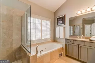 704 Longleaf Dr NE, Atlanta, GA 30342 - Photo 24