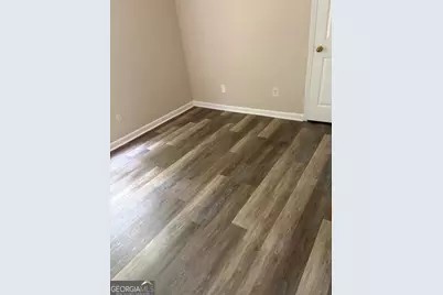 277 Queens Court, Jackson, GA 30233 - Photo 8