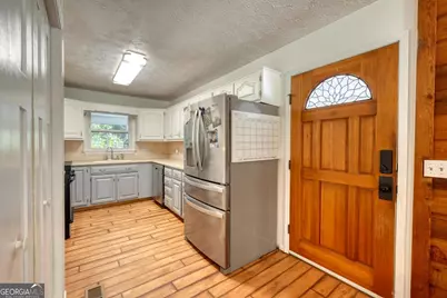 6881 Woodlake Circle, Young Harris, GA 30582 - Photo 10