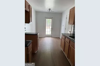 7280 Oakley Court, Union City, GA 30291 - Photo 2