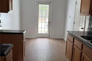 7280 Oakley Ct, Union City, GA 30291 - Photo 2