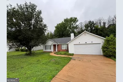 43 Canterbury Drive, Grantville, GA 30220 - Photo 1