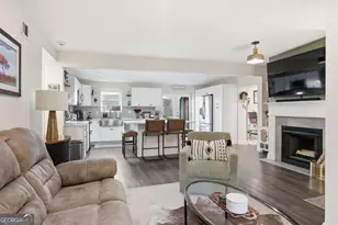 846 St Charles Ave NE, Atlanta, GA 30306 - Photo 6