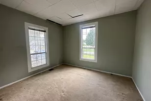519 Harvey St, Millen, GA 30442 - Photo 12