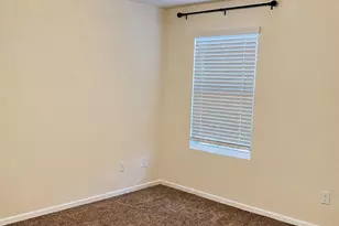 228 Brooklet Cir, Saint Marys, GA 31558 - Photo 2