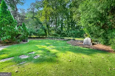 1349 Murdock Road, Marietta, GA 30062 - Photo 30