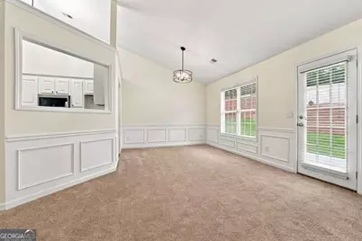 1422 Fountain Lakes Drive, Lawrenceville, GA 30043 - Photo 8