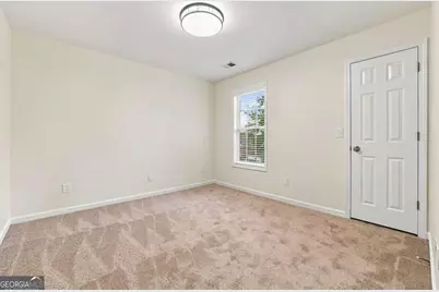 1422 Fountain Lakes Drive, Lawrenceville, GA 30043 - Photo 16