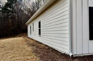 116 Valley View Dr, Maysville, GA 30558 - Photo 4