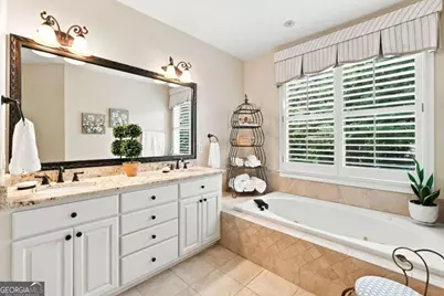 2150 Roos Place NE, Marietta, GA 30066 - Photo 30