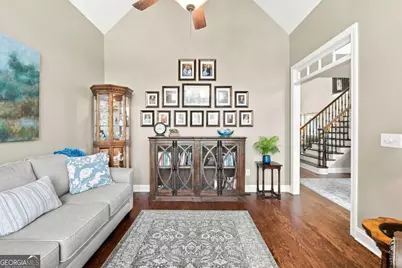 2150 Roos Place NE, Marietta, GA 30066 - Photo 4