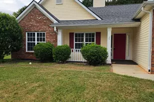 35 Montgomery Ct, Covington, GA 30016 - Photo 2