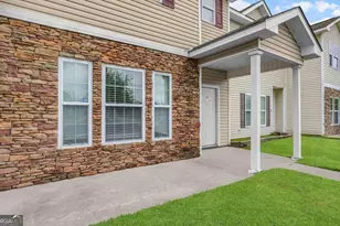 403 Valdez Ct, Hinesville, GA 31313 - Photo 2