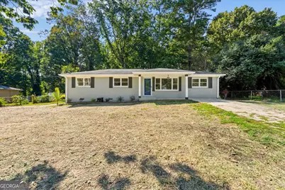 6963 Debbie Lane, Lithia Springs, GA 30122 - Photo 4