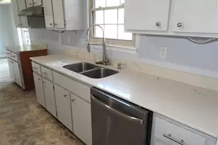 618 Madison Dr, Hinesville, GA 31313 - Photo 14