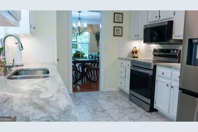 3257 Camens Way, Buford, GA 30519 - Photo 14