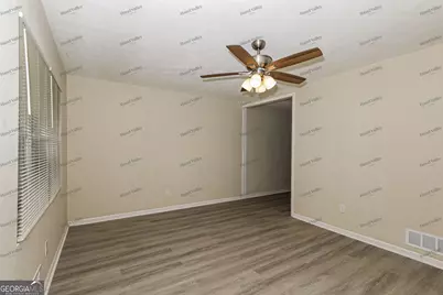 8355 Dunellen Lane, Jonesboro, GA 30238 - Photo 8