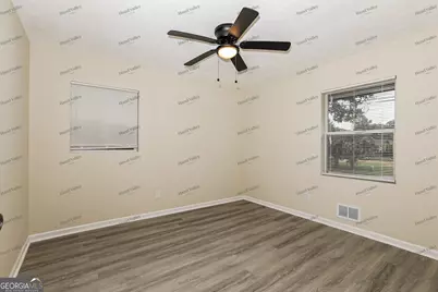 8355 Dunellen Lane, Jonesboro, GA 30238 - Photo 2