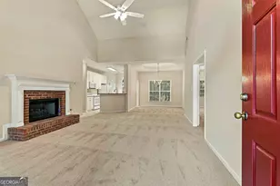 140 Kaylee Ct, Fayetteville, GA 30214 - Photo 4
