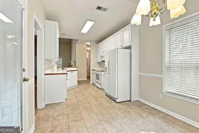 140 Kaylee Court, Fayetteville, GA 30214 - Photo 12
