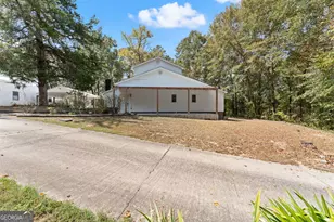5682 Hartley Bridge Rd, Macon, GA 31216 - Photo 2