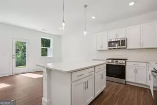 1621 Gunnin Trce NW, Atlanta, GA 30318 - Photo 8
