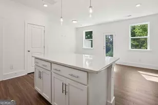 1621 Gunnin Trce NW, Atlanta, GA 30318 - Photo 6