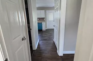 585 Forest Hills Path, Forest Park, GA 30297 - Photo 8