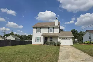 585 Forest Hills Path, Forest Park, GA 30297 - Photo 2
