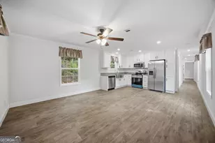 516 Lee Joan Dr, Dalton, GA 30721 - Photo 2