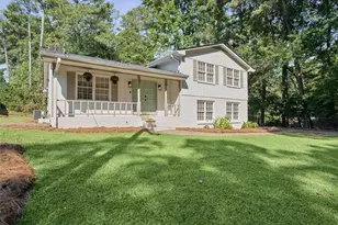 3167 Mountain Creek Ln NE, Roswell, GA 30075 - Photo 4