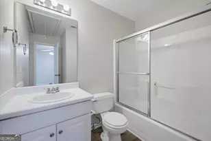 723 River Valley Dr, Jonesboro, GA 30238 - Photo 22