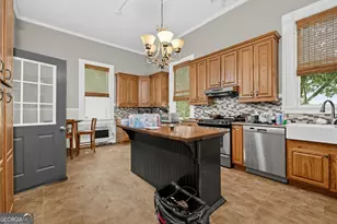1113 Forsyth St, Monticello, GA 31064 - Photo 2
