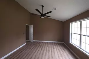 10282 Common Crossing, Jonesboro, GA 30238 - Photo 2