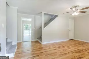 927 Magna Carta Dr NW, Atlanta, GA 30318 - Photo 12