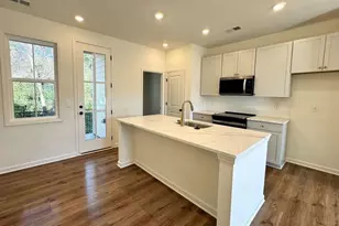 1411 Zenith Circle, Atlanta, GA 30315 - Photo 4