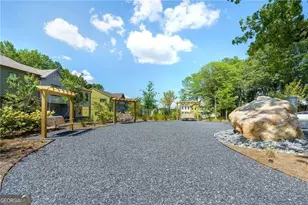 1411 Zenith Circle, Atlanta, GA 30315 - Photo 14