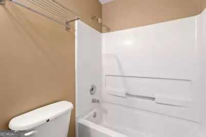 6833 Wynmeadow Drive, Stone Mountain, GA 30087 - Photo 38