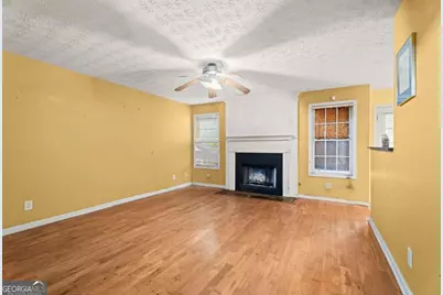 6833 Wynmeadow Drive, Stone Mountain, GA 30087 - Photo 14