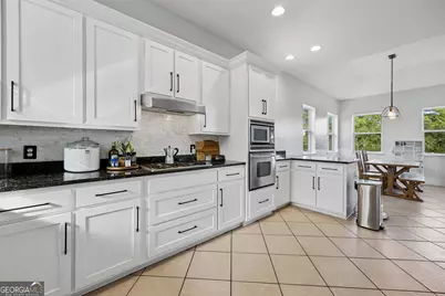 528 Pelican Circle, Woodbine, GA 31569 - Photo 12