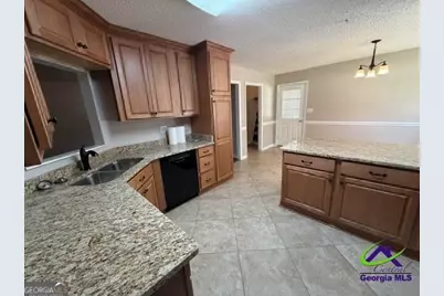 1201 Panola Circle, Warner Robins, GA 31088 - Photo 10