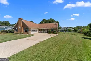 103 Sun Valley Ct, Warner Robins, GA 31093 - Photo 2