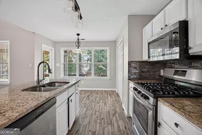 3952 Lullwater Main NW, Kennesaw, GA 30144 - Photo 12