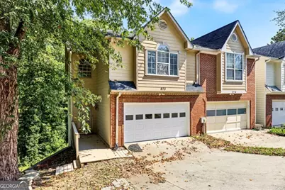 873 Edgewater Circle, Marietta, GA 30062 - Photo 2